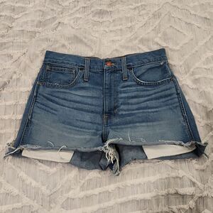Madewell high rise denim jean  shorts w frayed  cuff size 27!